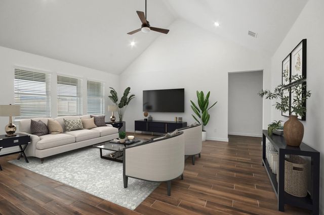 130 Valley Ranch Trail, Dayton, TX 77535