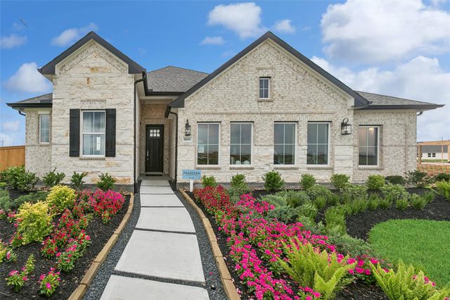 130 Valley Ranch Trail, Dayton, TX 77535