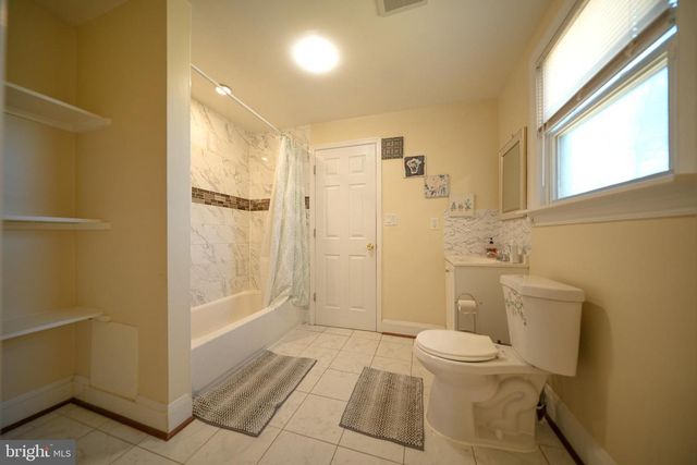 2001 DENISON ST, Baltimore, MD 21216