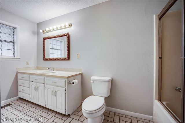 1141 Mountain Grove Terrace, Alma, AR 72921