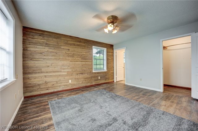 1141 Mountain Grove Terrace, Alma, AR 72921
