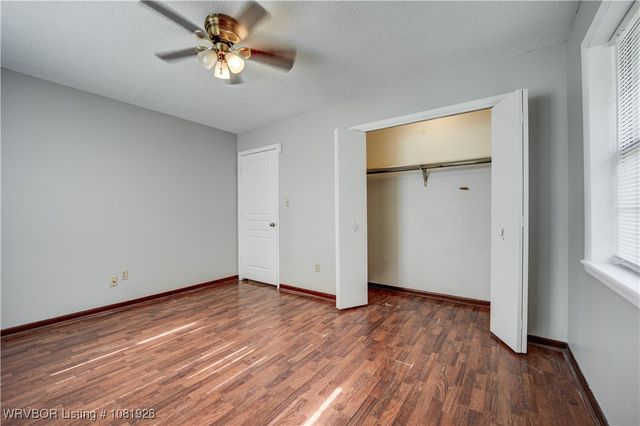 1141 Mountain Grove Terrace, Alma, AR 72921