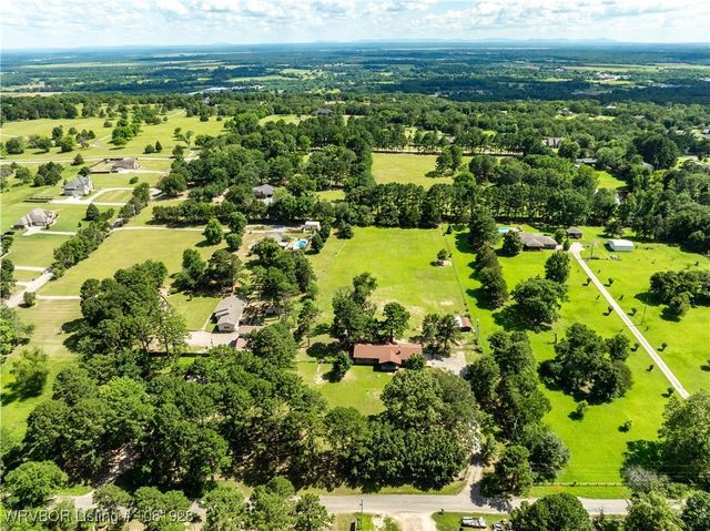 1141 Mountain Grove Terrace, Alma, AR 72921