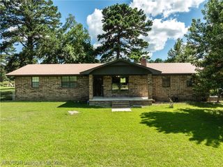 1141 Mountain Grove Terrace, Alma, AR 72921