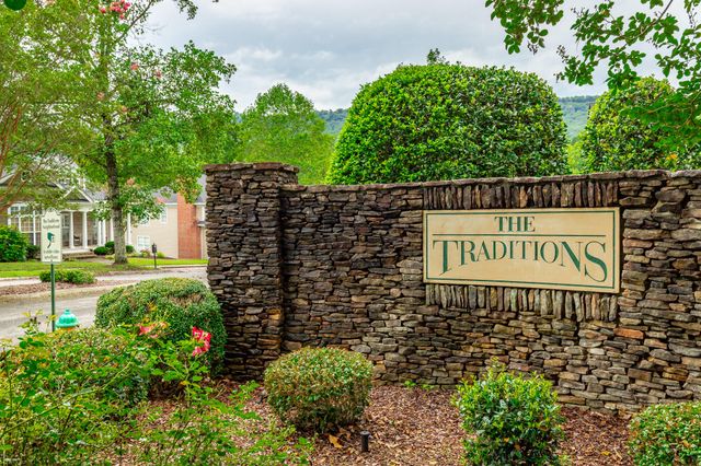 810 Younger Circle, Chattanooga, TN 37415