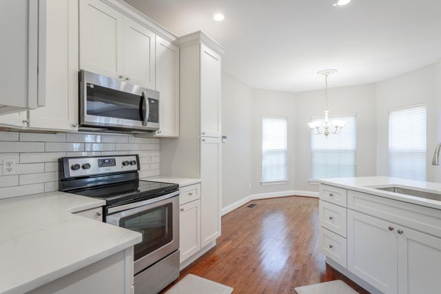 810 Younger Circle, Chattanooga, TN 37415