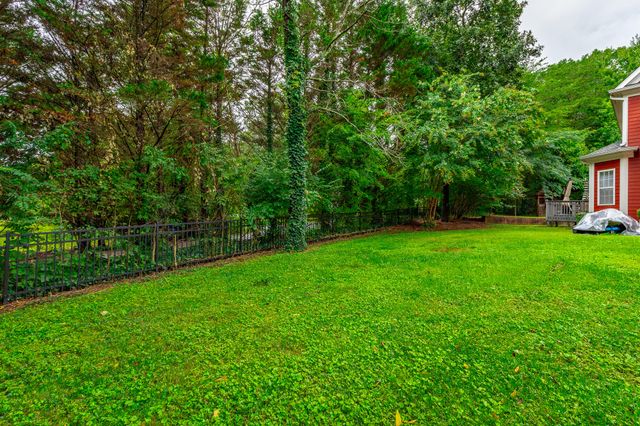 810 Younger Circle, Chattanooga, TN 37415