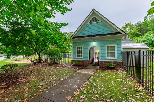 810 Younger Circle, Chattanooga, TN 37415