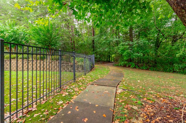 810 Younger Circle, Chattanooga, TN 37415