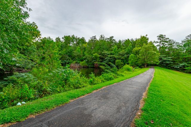 810 Younger Circle, Chattanooga, TN 37415