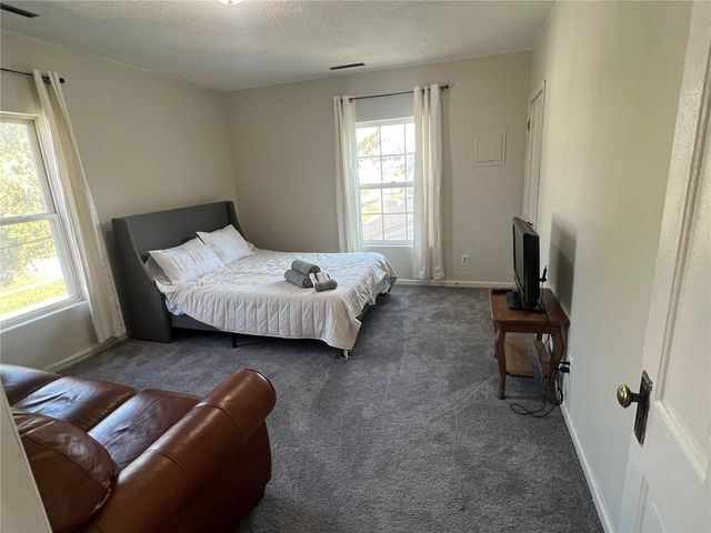 537 8th Avenue, Marion, IA 52302