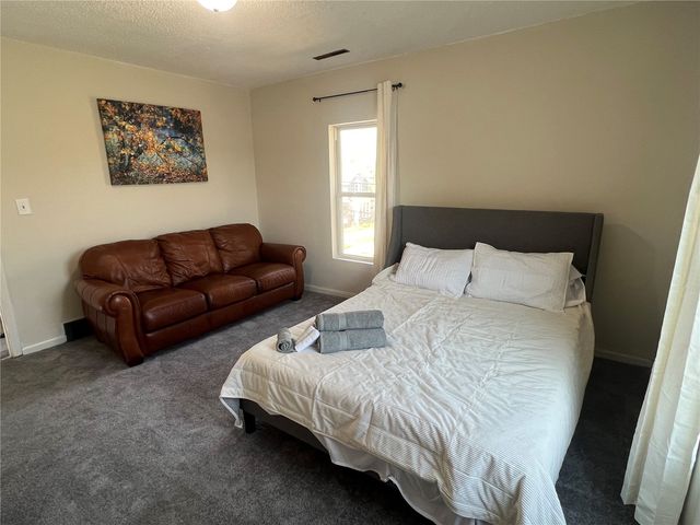 537 8th Avenue, Marion, IA 52302