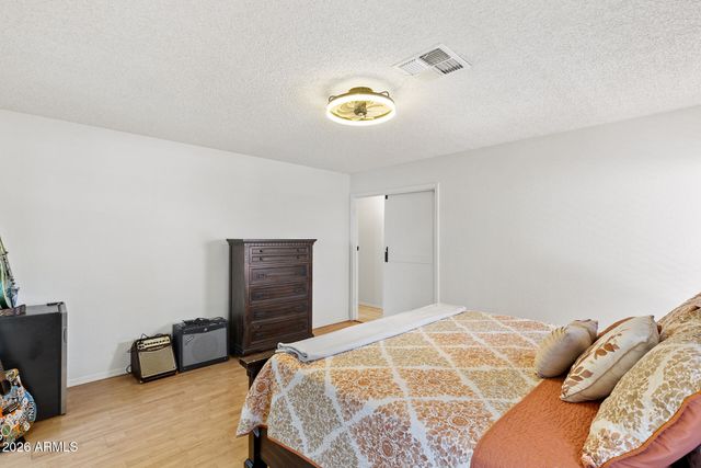 9002 W CORONADO Road, Phoenix, AZ 85037