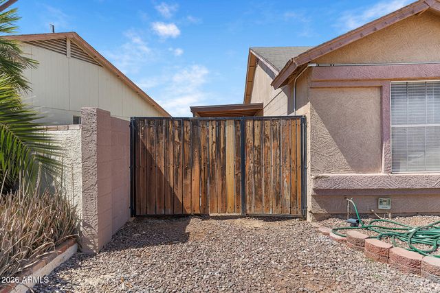 9002 W CORONADO Road, Phoenix, AZ 85037