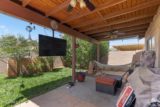 9002 W CORONADO Road, Phoenix, AZ 85037