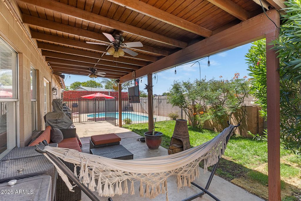 9002 W CORONADO Road, Phoenix, AZ 85037 — photo 2