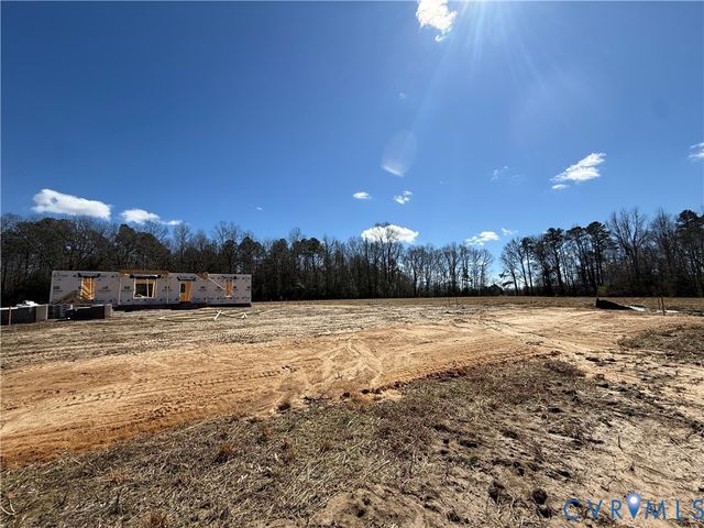 16657 Loving Union Rd, Disputanta, VA 23842