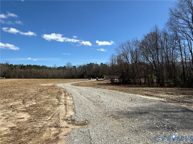 16657 Loving Union Rd, Disputanta, VA 23842