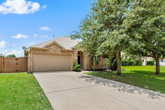 3513 Carlton Street, Grapevine, TX 76092