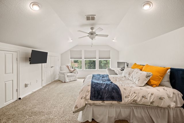 3513 Carlton Street, Grapevine, TX 76092