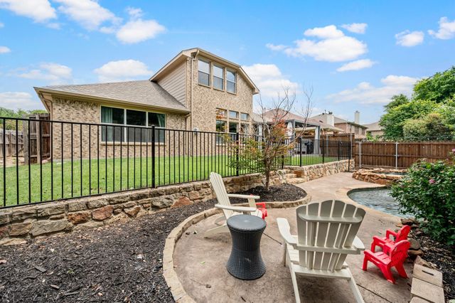 3513 Carlton Street, Grapevine, TX 76092