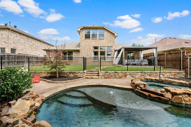 3513 Carlton Street, Grapevine, TX 76092