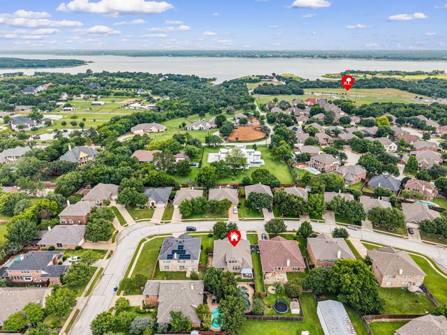 3513 Carlton Street, Grapevine, TX 76092