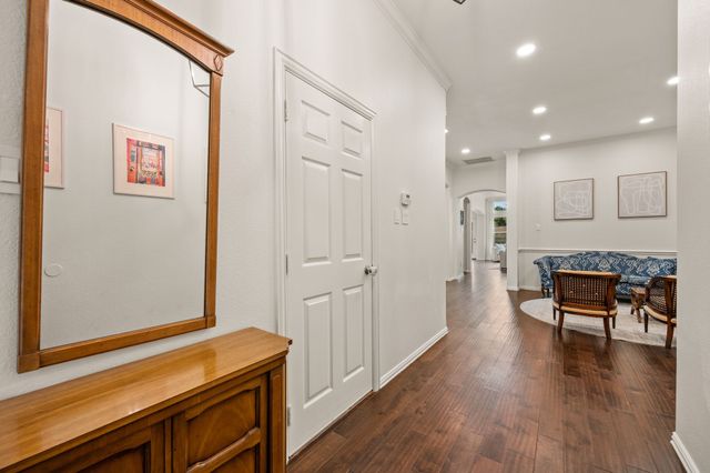3513 Carlton Street, Grapevine, TX 76092