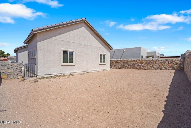 257 Farnborough Street, El Paso, TX 79928