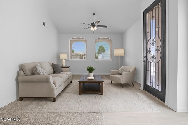 257 Farnborough Street, El Paso, TX 79928