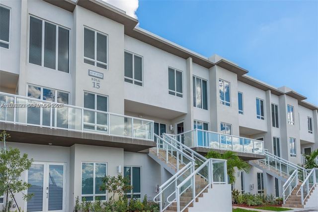 10245 NW 63rd Terrace 201, Doral, FL 33178