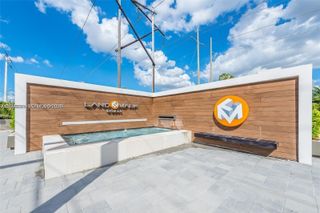 10245 NW 63rd Terrace 201, Doral, FL 33178