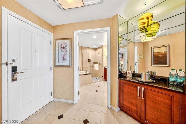 145 East Harmon Avenue 1604, Las Vegas, NV 89109