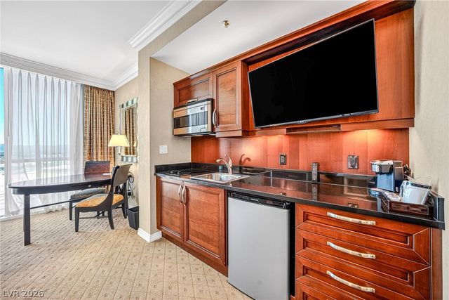 145 East Harmon Avenue 1604, Las Vegas, NV 89109
