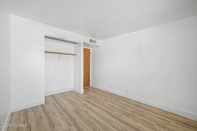 8109 E 3rd Street, Tucson, AZ 85710