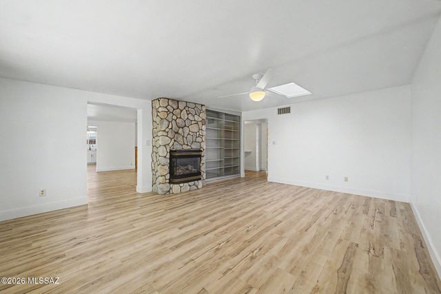 8109 E 3rd Street, Tucson, AZ 85710