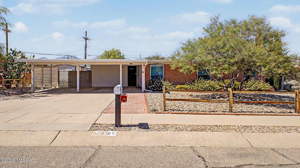 8109 E 3rd Street, Tucson, AZ 85710