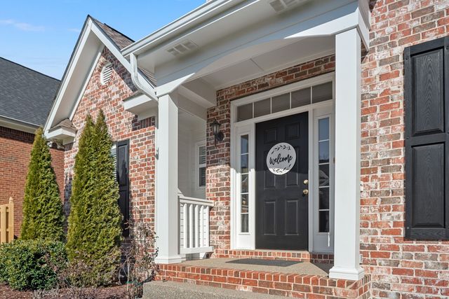 1015 Belcor Dr, Spring Hill, TN 37174