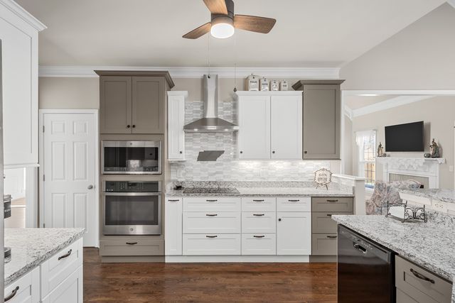 1015 Belcor Dr, Spring Hill, TN 37174