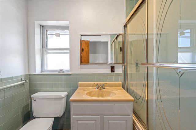 160-15 12th Avenue, Beechhurst, NY 11357
