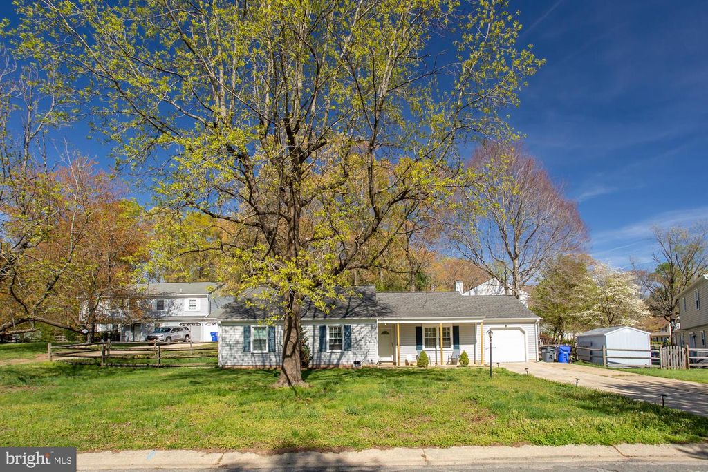 3525 SMOKE TREE CT, Waldorf, MD 20602