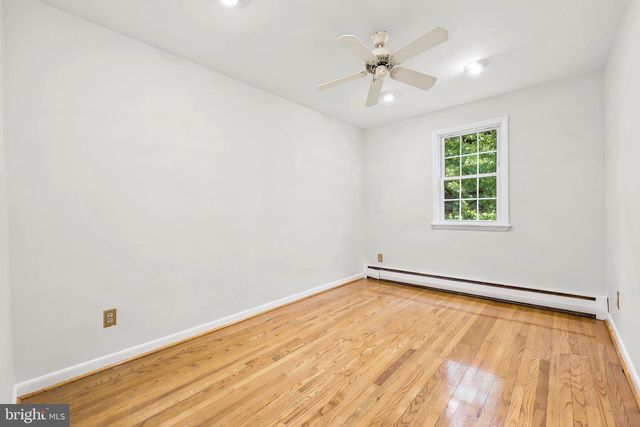412 YORKSHIRE RD, Bryn Mawr, PA 19010