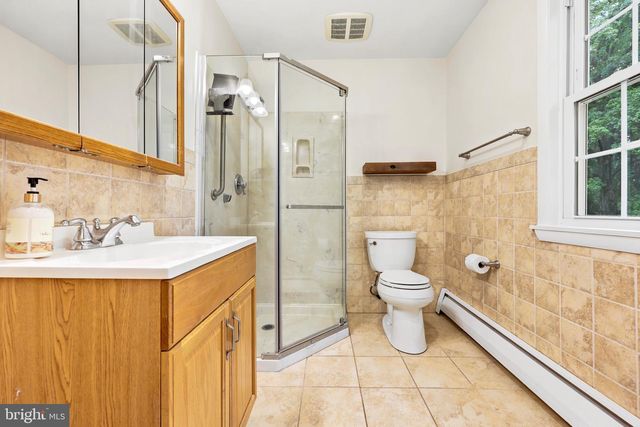 412 YORKSHIRE RD, Bryn Mawr, PA 19010