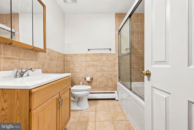 412 YORKSHIRE RD, Bryn Mawr, PA 19010