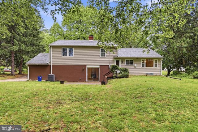 412 YORKSHIRE RD, Bryn Mawr, PA 19010