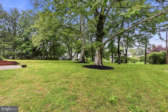 412 YORKSHIRE RD, Bryn Mawr, PA 19010