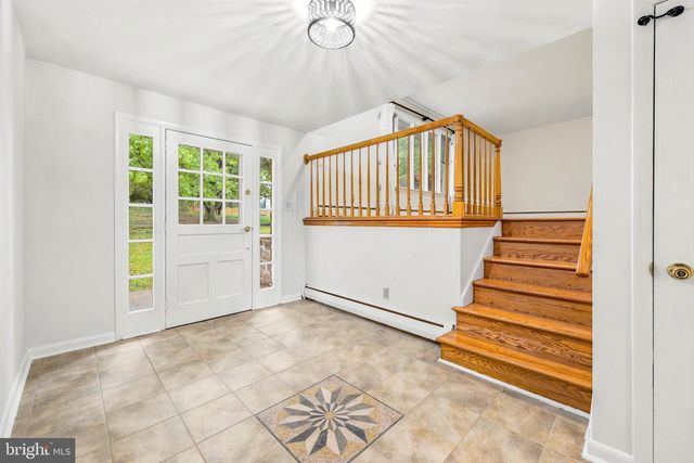412 YORKSHIRE RD, Bryn Mawr, PA 19010