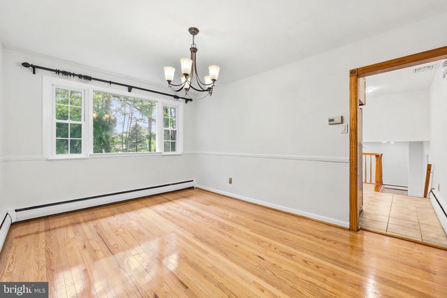 412 YORKSHIRE RD, Bryn Mawr, PA 19010