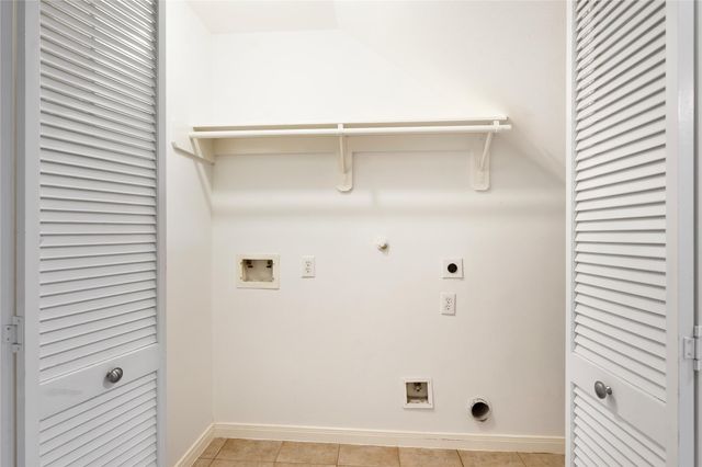2615 W Dallas Street, Houston, TX 77019