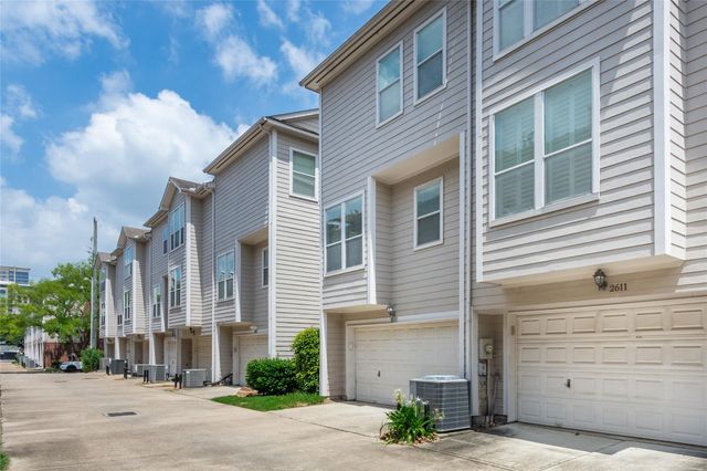 2615 W Dallas Street, Houston, TX 77019
